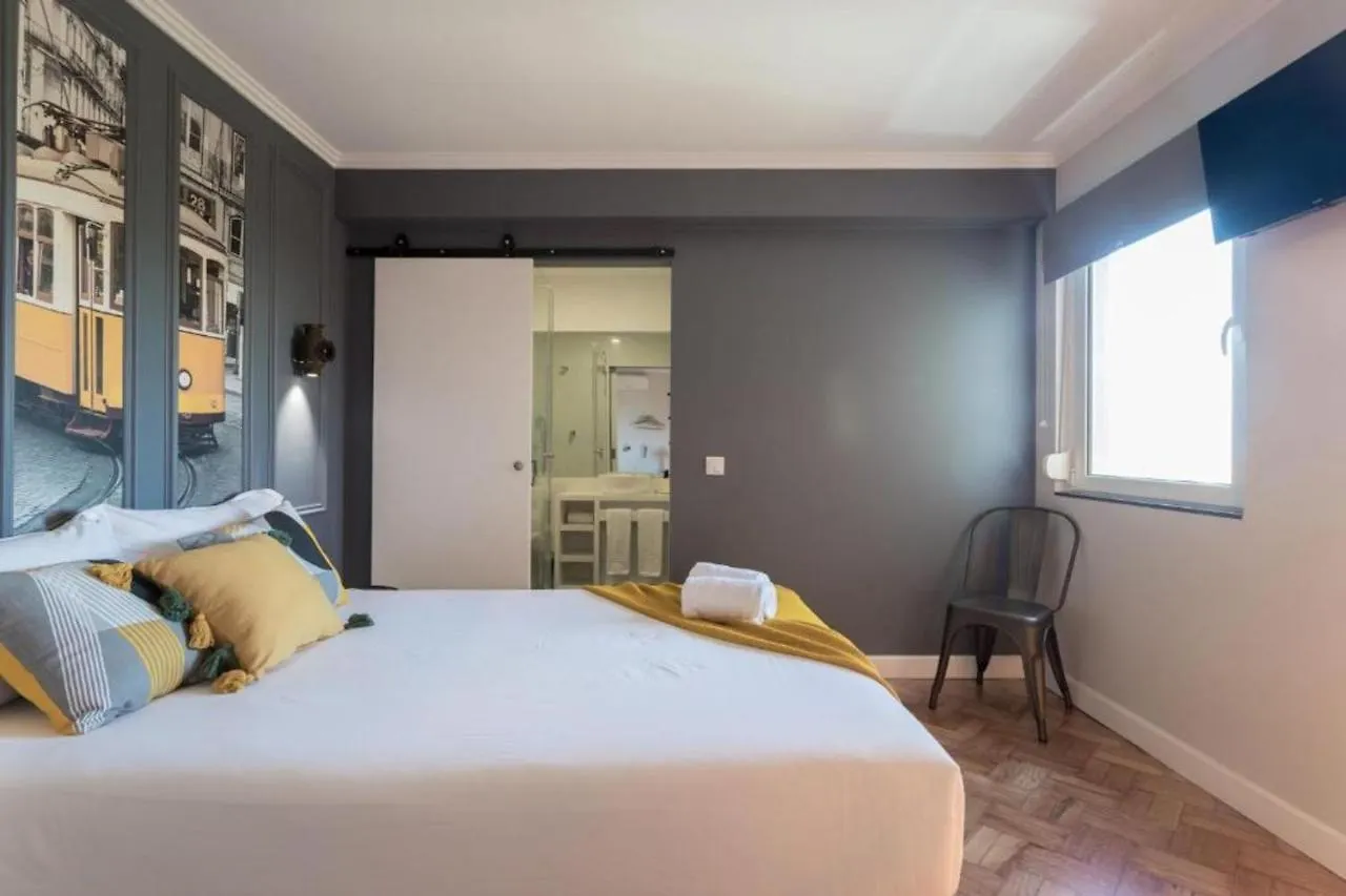 아파트 Lisbon Airport Charming Rooms By Lovelystay
