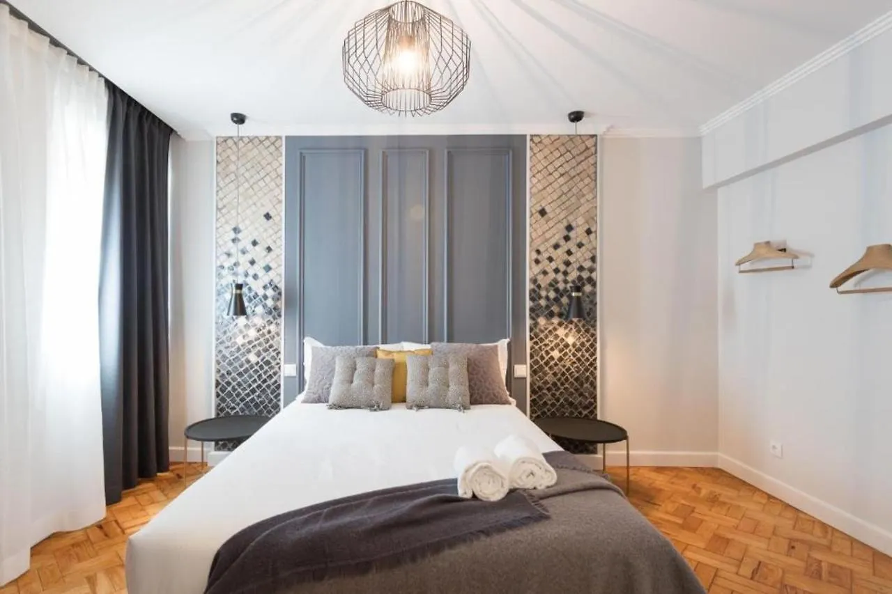 Lisbon Airport Charming Rooms By Lovelystay Portugal